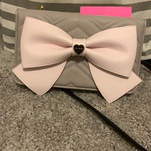Bow Betsey Johnson Purse NWT